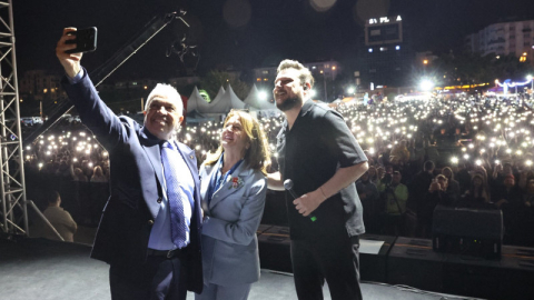 Nilüfer Karadeniz Festivali’nde Ekin Uzunlar rüzgarı