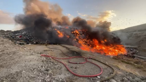 Bursa’da çöplükteki yangın şehrin her yerinden görüldü