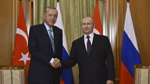 Erdoğan-Putin görüşmesi başladı
