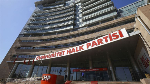 CHP'de Tekin'in yönetiminde ikinci ayrılık