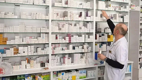 Sağlıkta yeni dönem! Eczanelerde yapılacak, direkt sisteme taşınacak