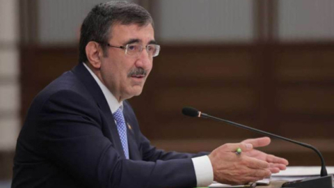 Cumhurbaşkanı Yardımcısı Cevdet Yılmaz: Enflasyon o yıl tek haneye düşecek!