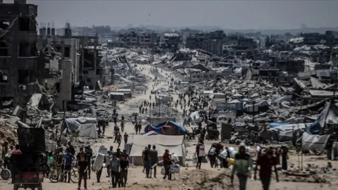 İsrail tehdit ederek açıkladı: 1 milyon Filistinli tehlike altında