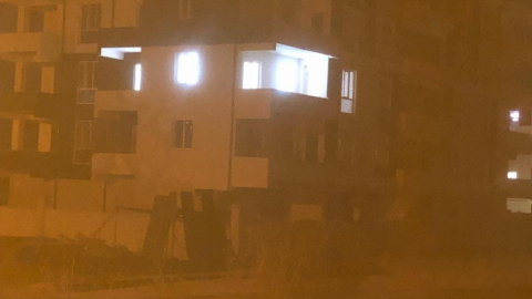 Bursa’da asansör boşluğuna düşen genç yaralandı