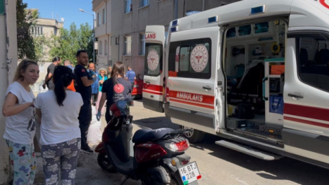 Bursa'da motosiklet bisiklete çarptı