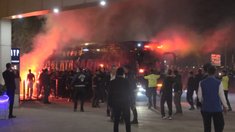 Galatasaray, Kocaeli'de coşkuyla karşılandı