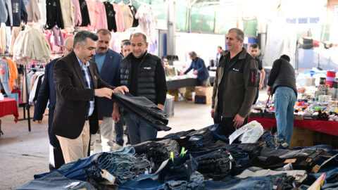 Oktay Başkan pazar esnafıyla buluştu