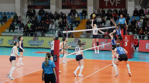 Sultanlar Ligi’nde Nilüfer rüzgarı: 3-1’lik zaferle üçte üç