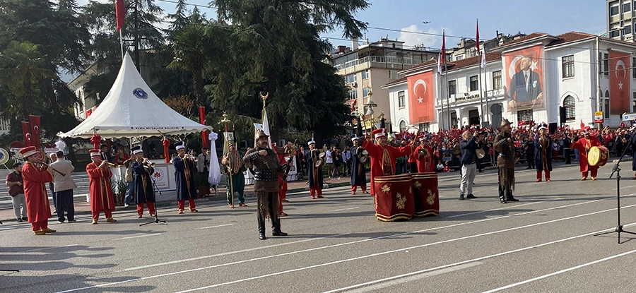 29 Ekim Bursa'da coşkuyla kutlandı...