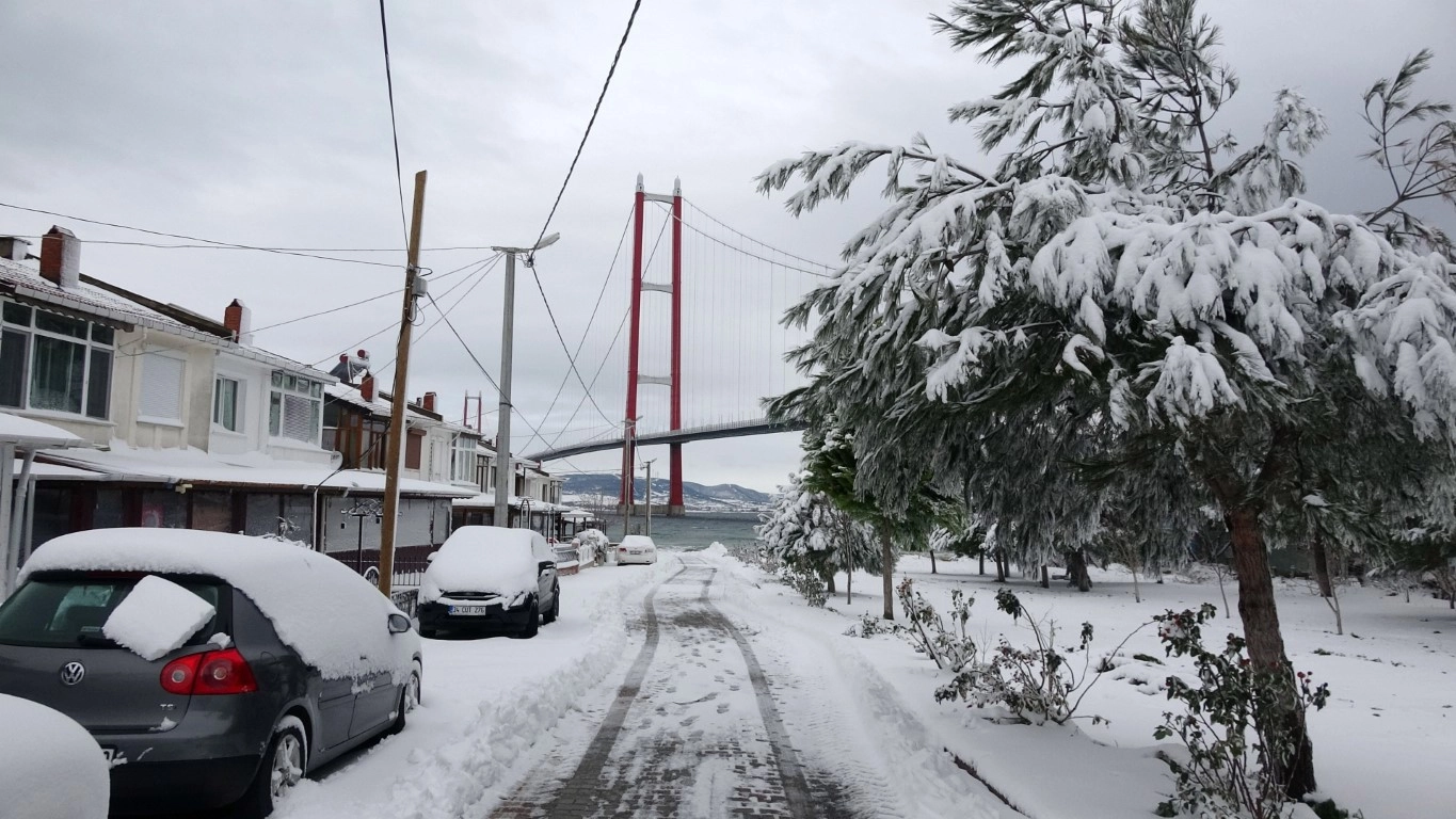 1915 Çanakkale Köprüsü’nde kartpostallık görüntüler