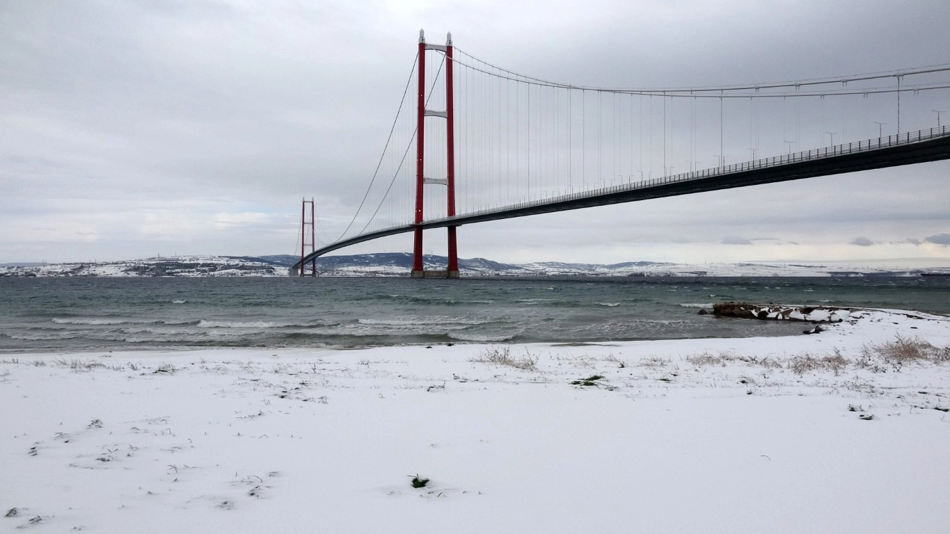 1915 Çanakkale Köprüsü’nde kartpostallık görüntüler