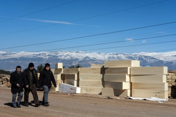 Kahramanmaraş acısını toprağa gömüyor