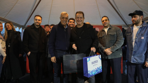 MasterChef şefleri ve Acun Ilıcalı Bursa’da lezzet tutkunlarıyla buluştu