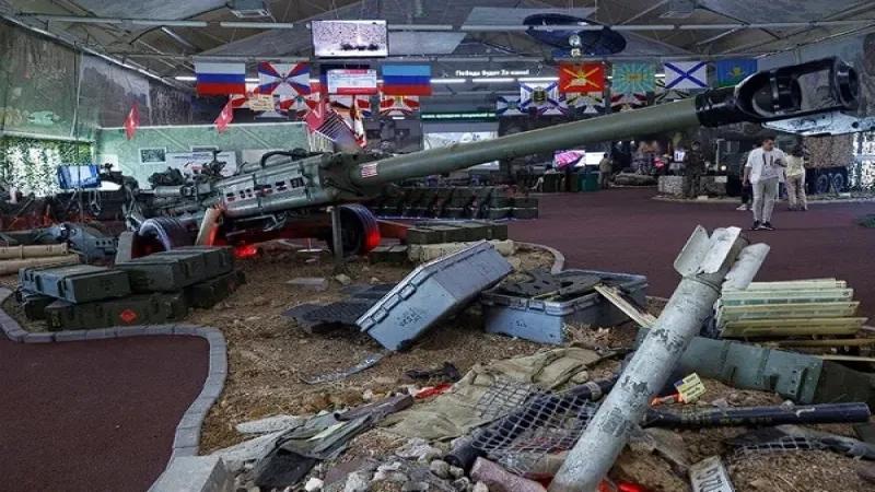 Rusya'dan gövde gösterisi