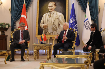 Tarihi belediye binasında Bursa-Litvanya zirvesi