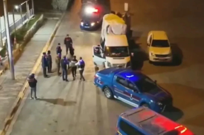 81 ilde göçmen kaçakçılarına operasyon: 19 şüpheli yakalandı