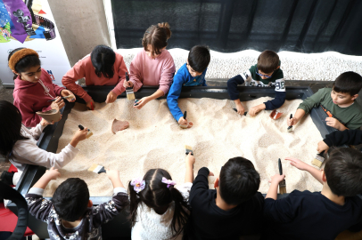 Minik eller Osmangazi'de tarihe dokundu