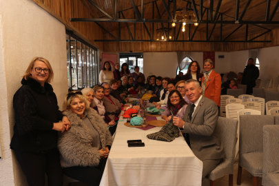 Nilüferli kadınların “Kalpten İlmekleri” Harmancık’ta çocuklarla buluştu