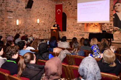 Osmangazi’de kadın sağlığına dikkat çeken söyleşi