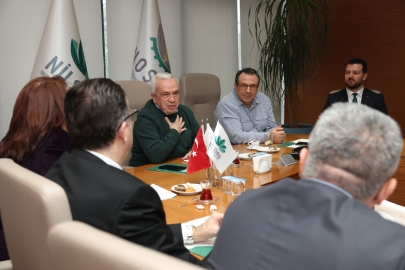 Başkan Özdemir’den sanayicilere çağrı: “Kaçak yapılara karşı el ele”