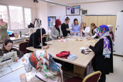 Bursa Kent Akademisi Kursiyerlerinden LÖSEV’e anlamlı destek