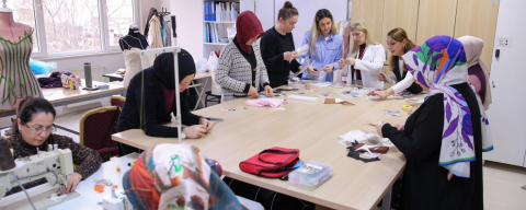 Bursa Kent Akademisi Kursiyerlerinden LÖSEV’e anlamlı destek