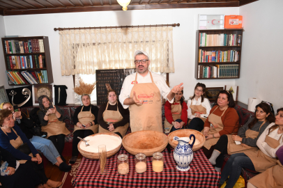 Osmangazi’de Ekşi Maya ve Geleneksel Ekmek Atölyesi'ne yoğun ilgi