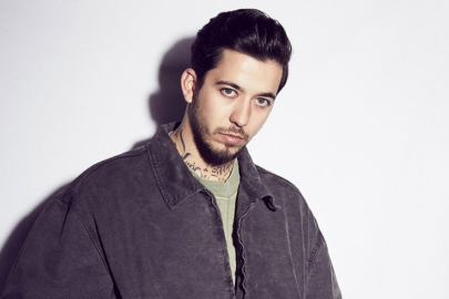 Ünlü DJ Mahmut Orhan aşkını sosyal medyadan ilan etti