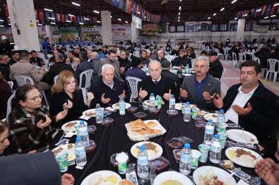Ramazan bereketi Mustafakemalpaşa’da Büyükşehir ile paylaşıldı