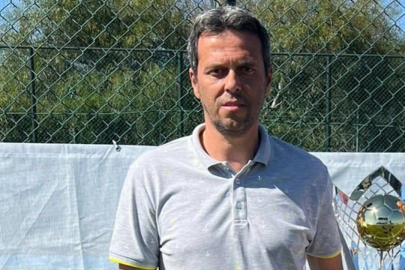 Bursa'da halı sahada kalp krizi geçiren eski futbolcu hayatını kaybetti