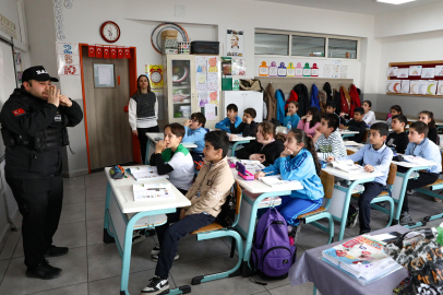 Deprem Haftası’nda Bursa Büyükşehir’den miniklere afet bilinci