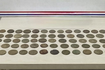 Bursa’da Roma dönemine ait 70 adet sikke ele geçirildi