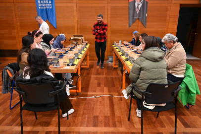 Bursa'da toplumsal cinsiyet rollerine meydan okuyan atölyeler