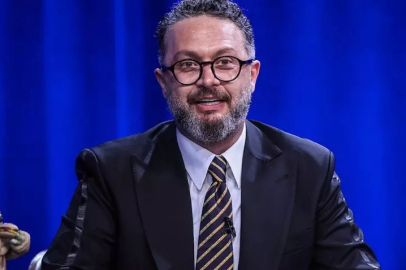 İbrahim Selim genç aşkıyla evlilik hazırlığında