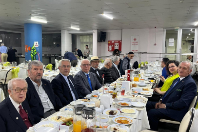 Hayat Hastanesi'nden huzurevinde iftar sofrası