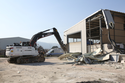 Nilüfer Belediyesi’nden kaçak yapılara müdahale