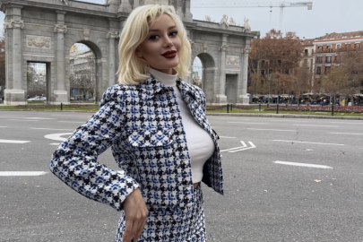 Sosyal medya fenomeni Ayşegül Eraslan kanlı not bırakarak intihar etti