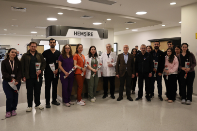 Başkan Bozbey’den sağlık çalışanlarına 14 Mart Tıp Bayramı ziyareti