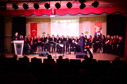 Osmangazi’de Çanakkale zaferi tiyatro ve müzikle anıldı