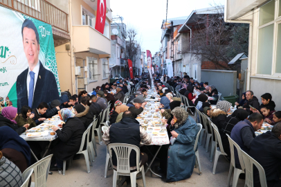 Altınova’da binlerce vatandaş aynı sofrada buluştu
