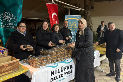 Nilüfer'de vatandaşlara kandil simidi ikramı