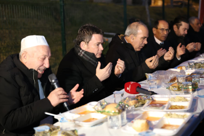 Başkan Aydın Yenikent’te iftar sofrasında vatandaşlarla buluştu