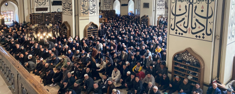 Bursalılar bayram namazında Ulu Cami'ye akın etti