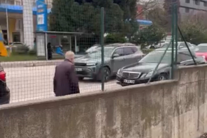 Yolunu kaybeden yaşlı adam trafikte tehlike saçtı