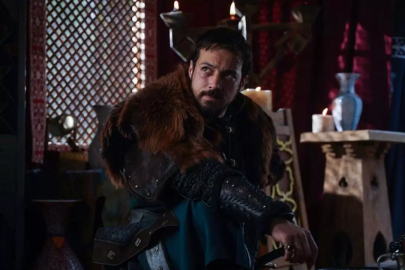 Mert Yazıcıoğlu ünlü ismin torunu ile yeni aşka yelken açtı