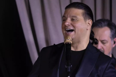 Ünlü şarkıcı Kubat fit haliyle gündemde! Değişimine beğeni yağdı