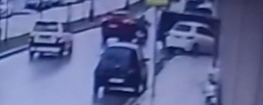 Bursa'da bir anlık dalgınlık kazaya neden oldu