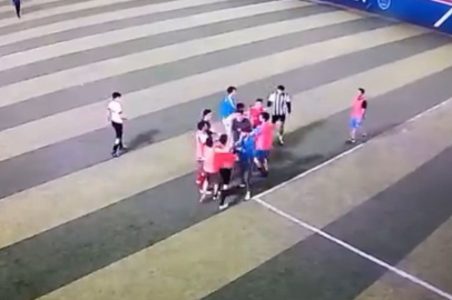 Halı saha maçında yumruklu kavga