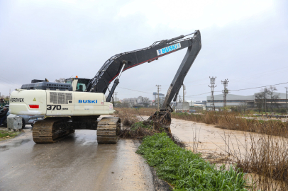 Bursa’da şiddetli yağış alarmı: Ekipler gece boyunca sahadaydı