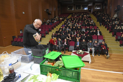 Osmangazi Belediyesi’nden gençlere sıfır atık bilinci